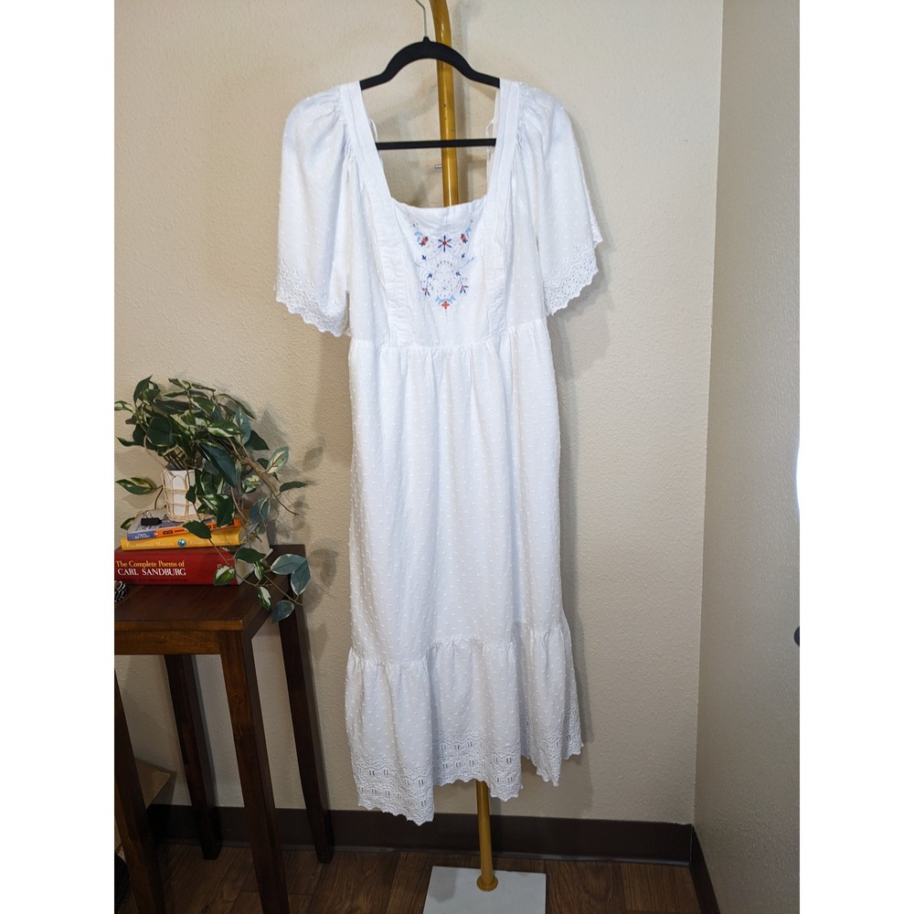 White Swiss Dot Embroidered Eyelet Puff Sleeve Midi Peasant Dress M Old Navy